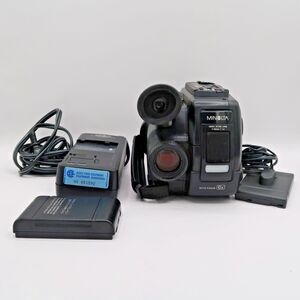 Minolta Master C-516 Video Camera Camcorder Untested For Parts Only Vintage